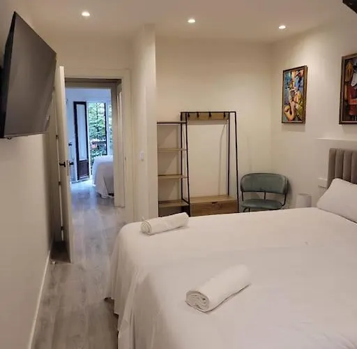 Piso Boutique A Un Minuto Del Casco Viejo *