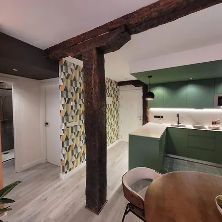 Piso Boutique A Un Minuto Del Casco Viejo * Bilbao