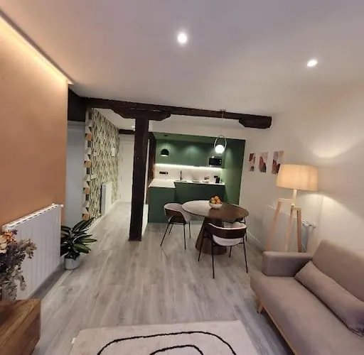 Piso Boutique A Un Minuto Del Casco Viejo アパート *